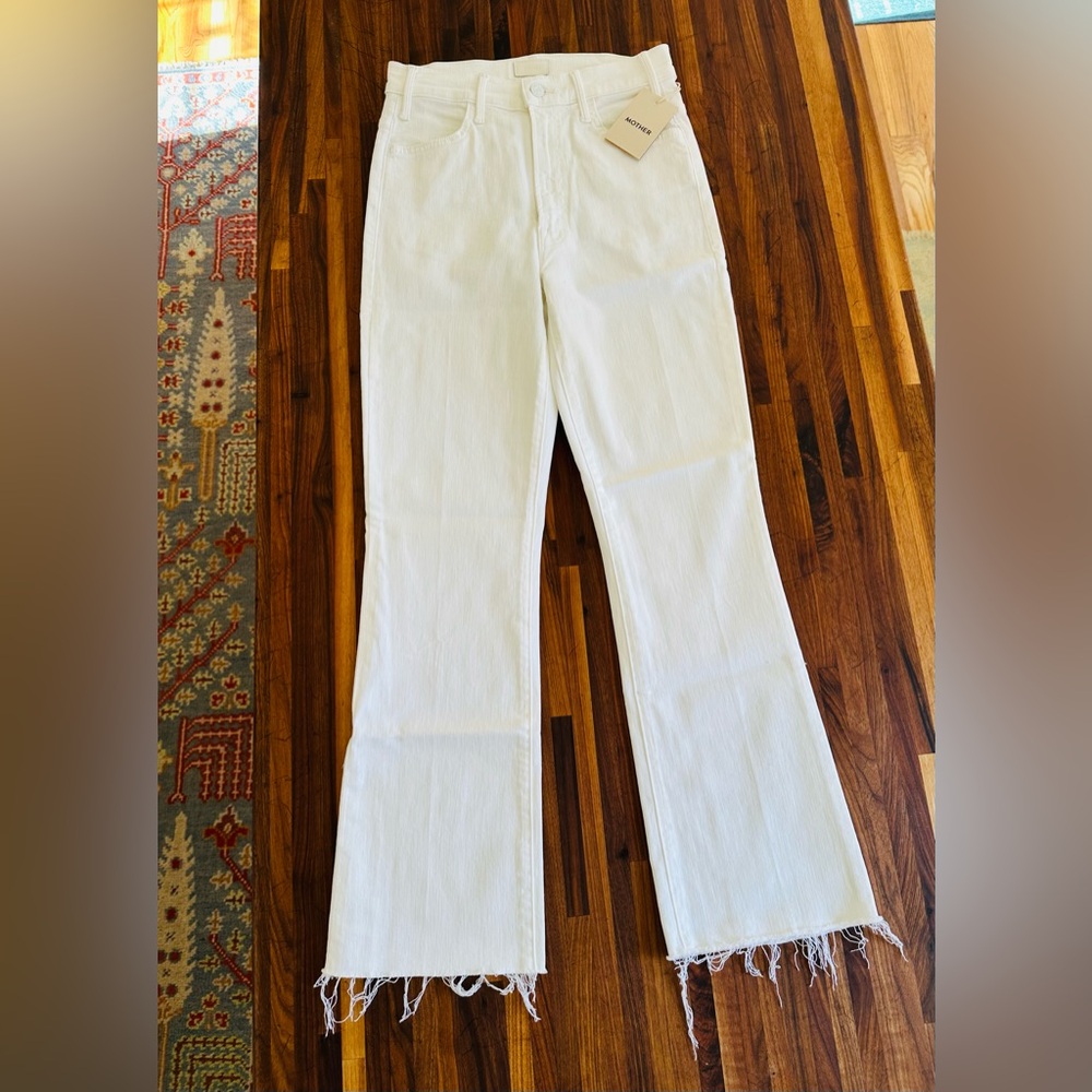NWT - Mother “The Hustler ankle fray” in Fairest of them All - 27 White
